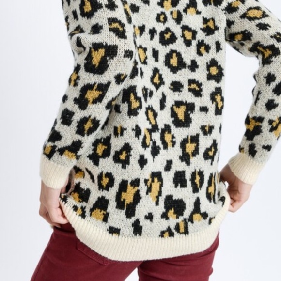 Love Ivory Leopard Animal Print Lace Up Sweater - Picture 3 of 3